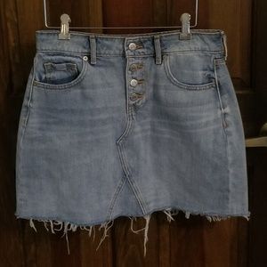 Light wash jean skirt